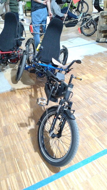 Zarabike, an Italian delta layout recumbent trike which can tilt when riding through curves. Shown tilted to the left.

A product shown at the fair.